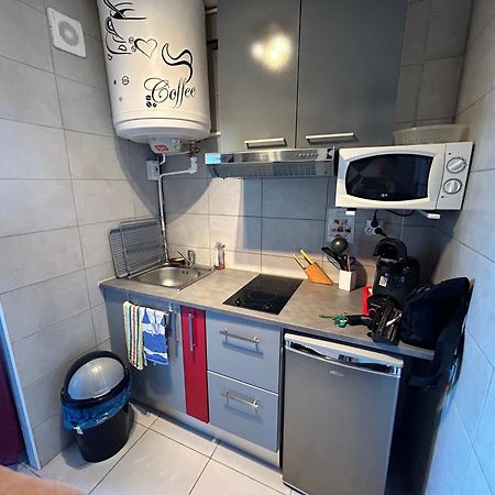 Charmant Studio 20 M De La Plage Canet-en-Roussillon Extérieur photo