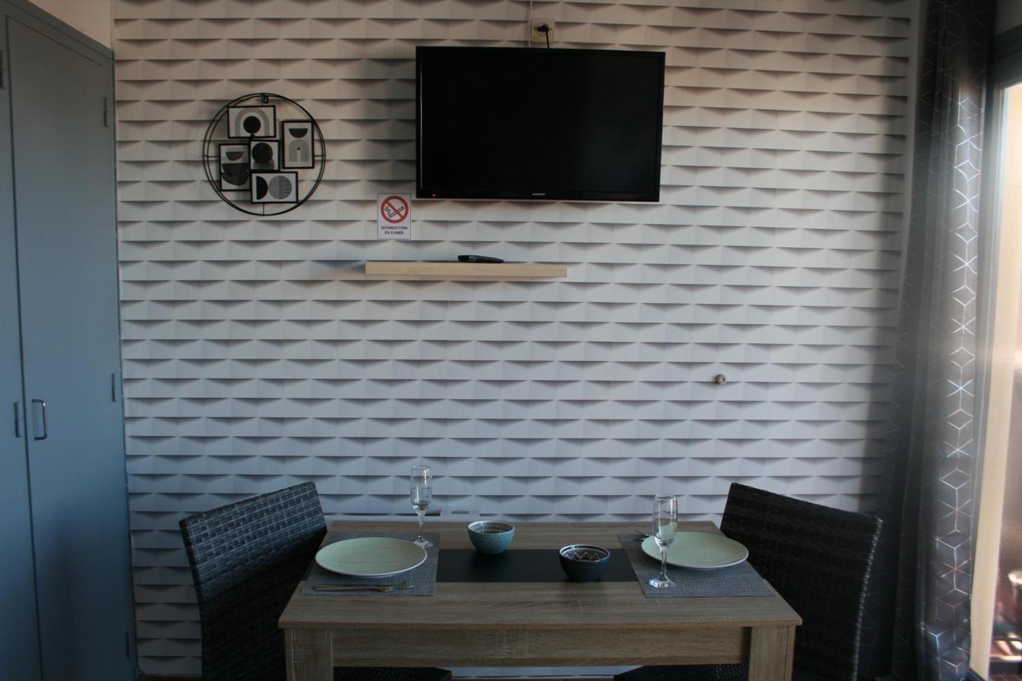 Charmant Studio 20 M De La Plage Canet-en-Roussillon Extérieur photo