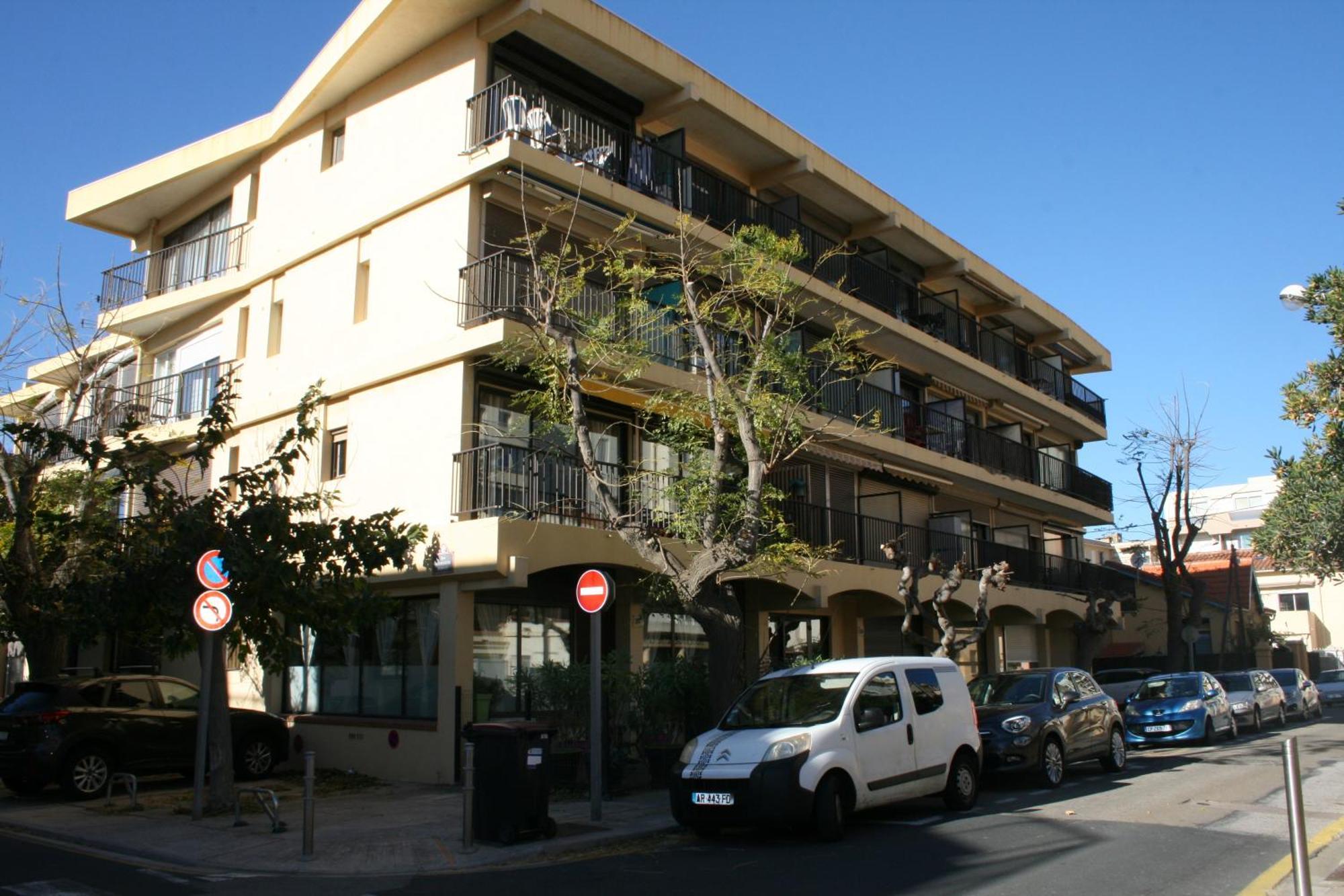 Charmant Studio 20 M De La Plage Canet-en-Roussillon Extérieur photo