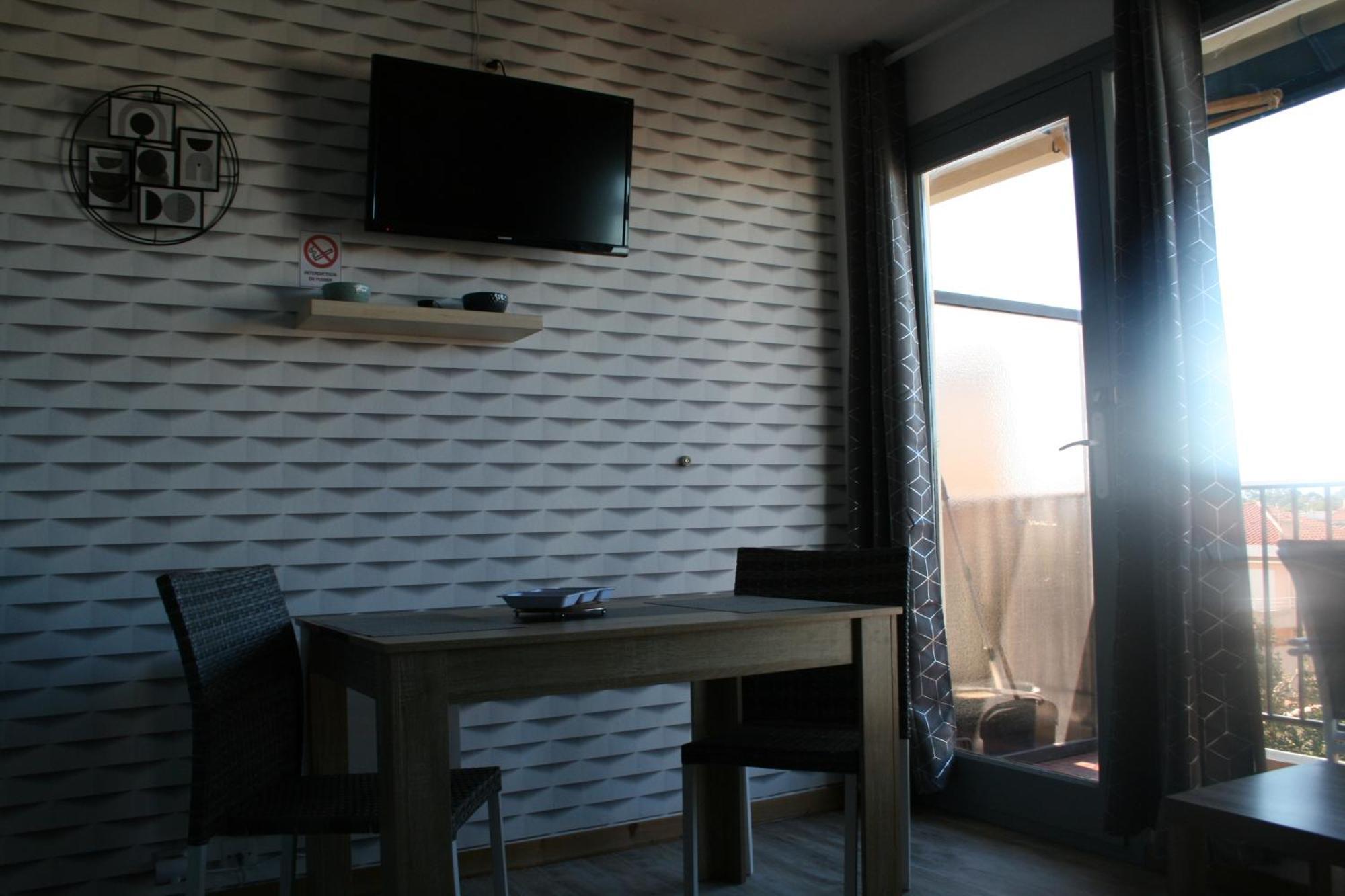 Charmant Studio 20 M De La Plage Canet-en-Roussillon Extérieur photo